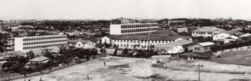 1957（昭和32）年当時の校舎