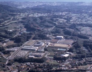1989(平成元）年平塚キャンパス開設